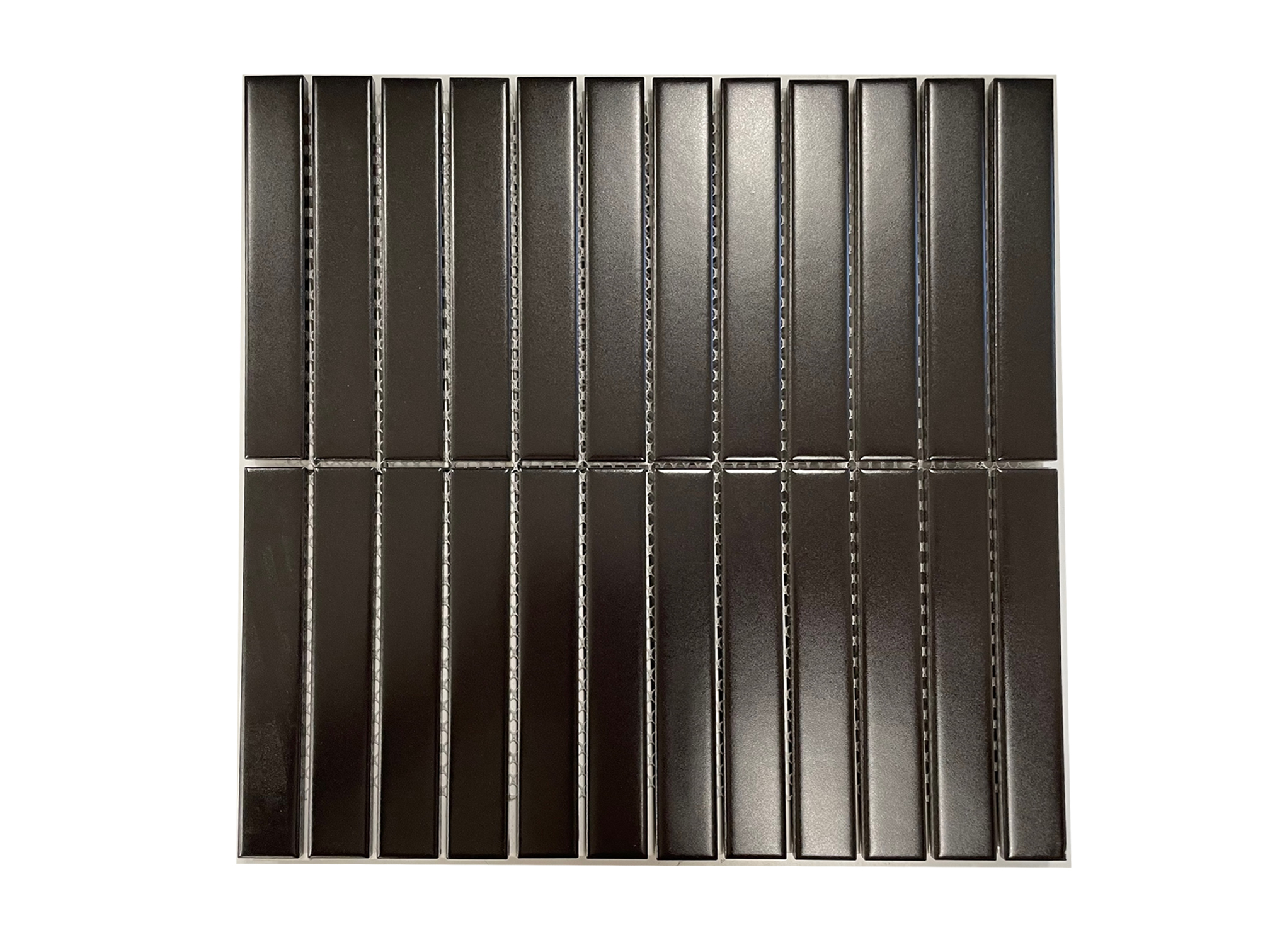 KITKAT Black 29.6x30 Matt